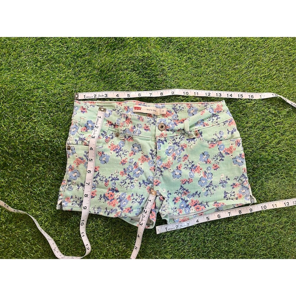 Levi’s Floral Shorty Shorts Womens Size 3 High Rise Cute Summer Festival Junior - Picture 3 of 7